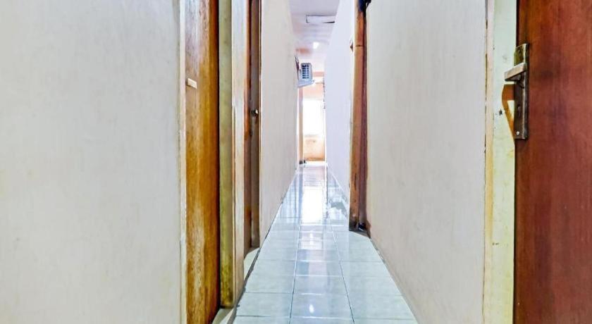 Hotel Kartini Populer Redpartner Jakarta