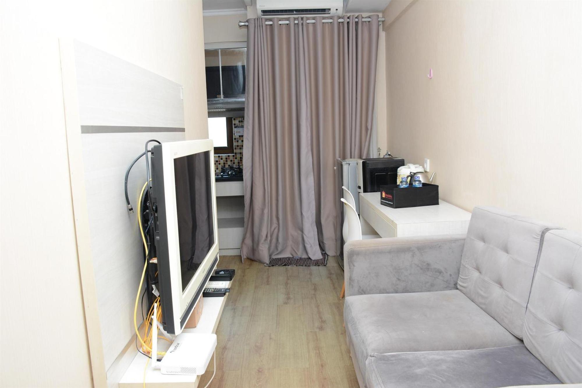Minimalist 1br At Kebagusan By Travelio Jakarta