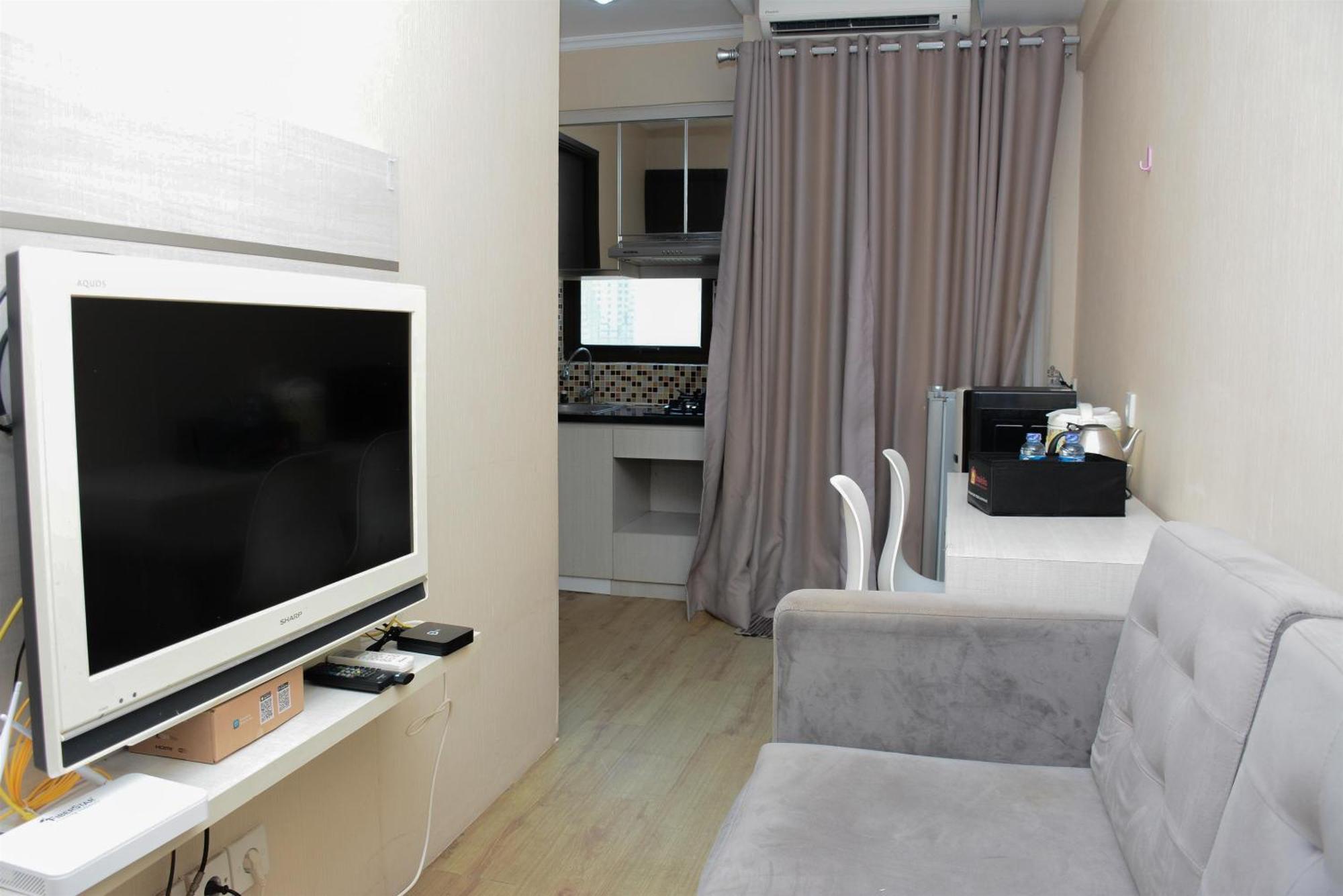 Minimalist 1br At Kebagusan By Travelio * Jakarta
