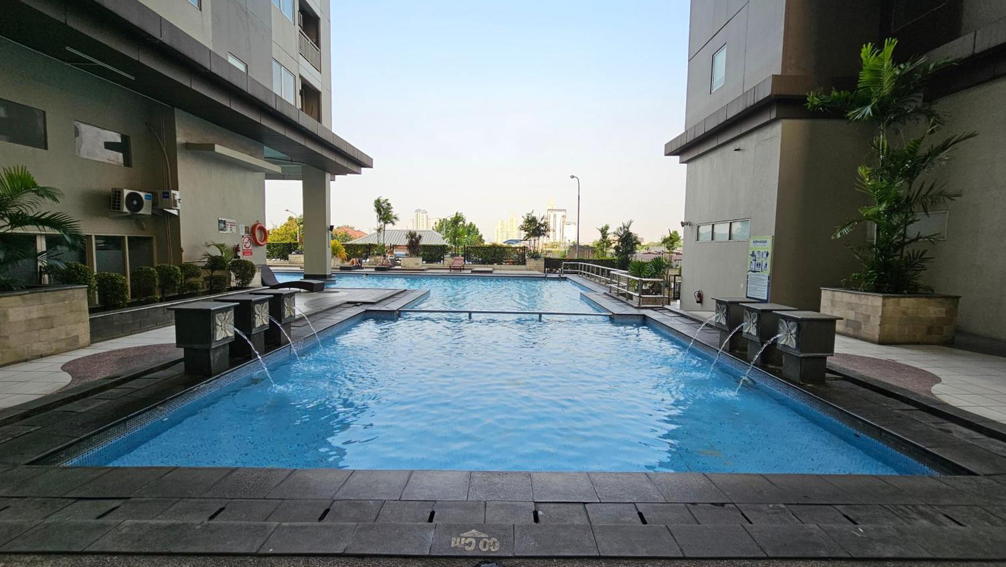 Pakubuwono Terrace Family Premium - Combine Units, Highest Floor Selatan Apartment Jakarta