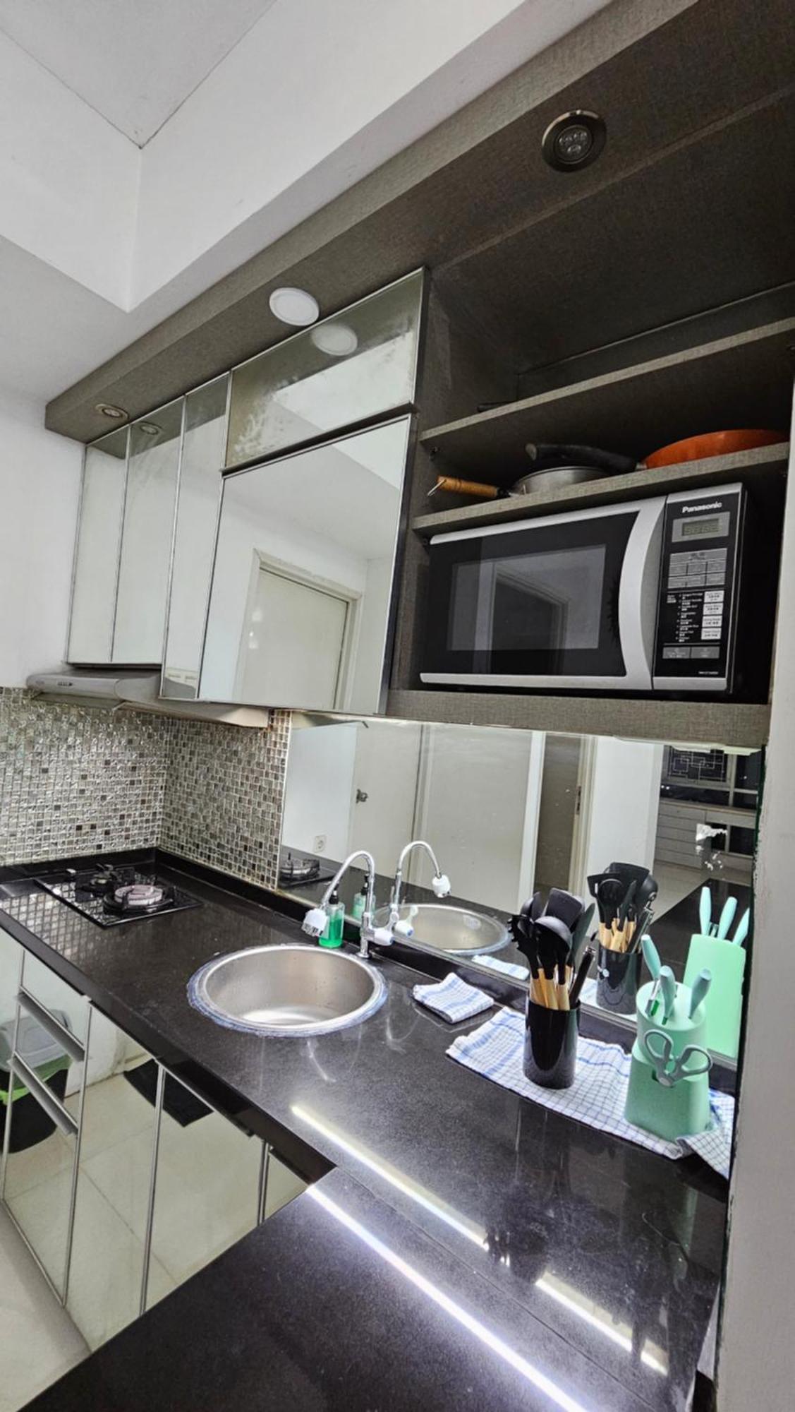 Pakubuwono Terrace Family Premium - Combine Units, Highest Floor Selatan Apartment *