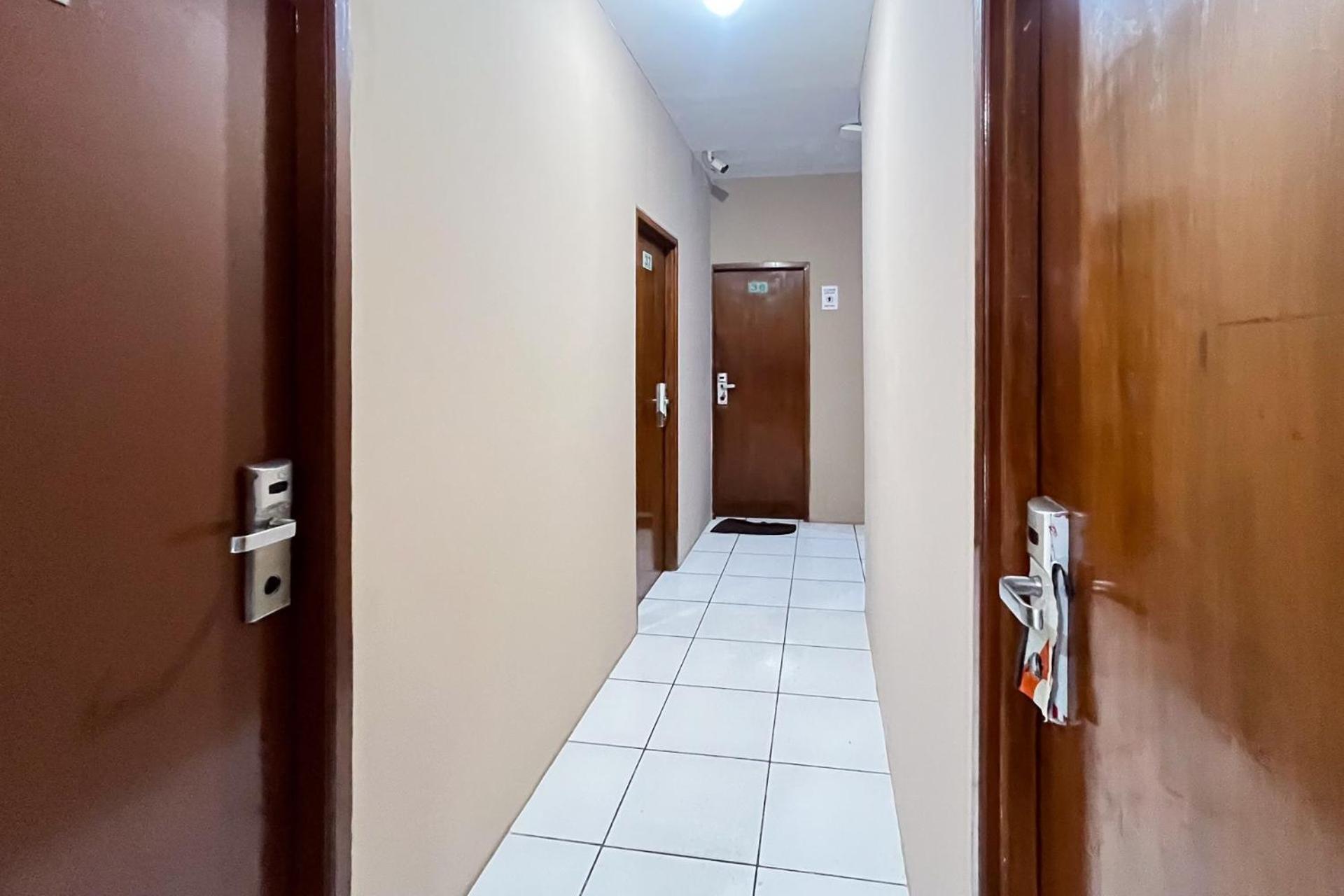 Hotel Arcadia Residences Redpartner Jakarta