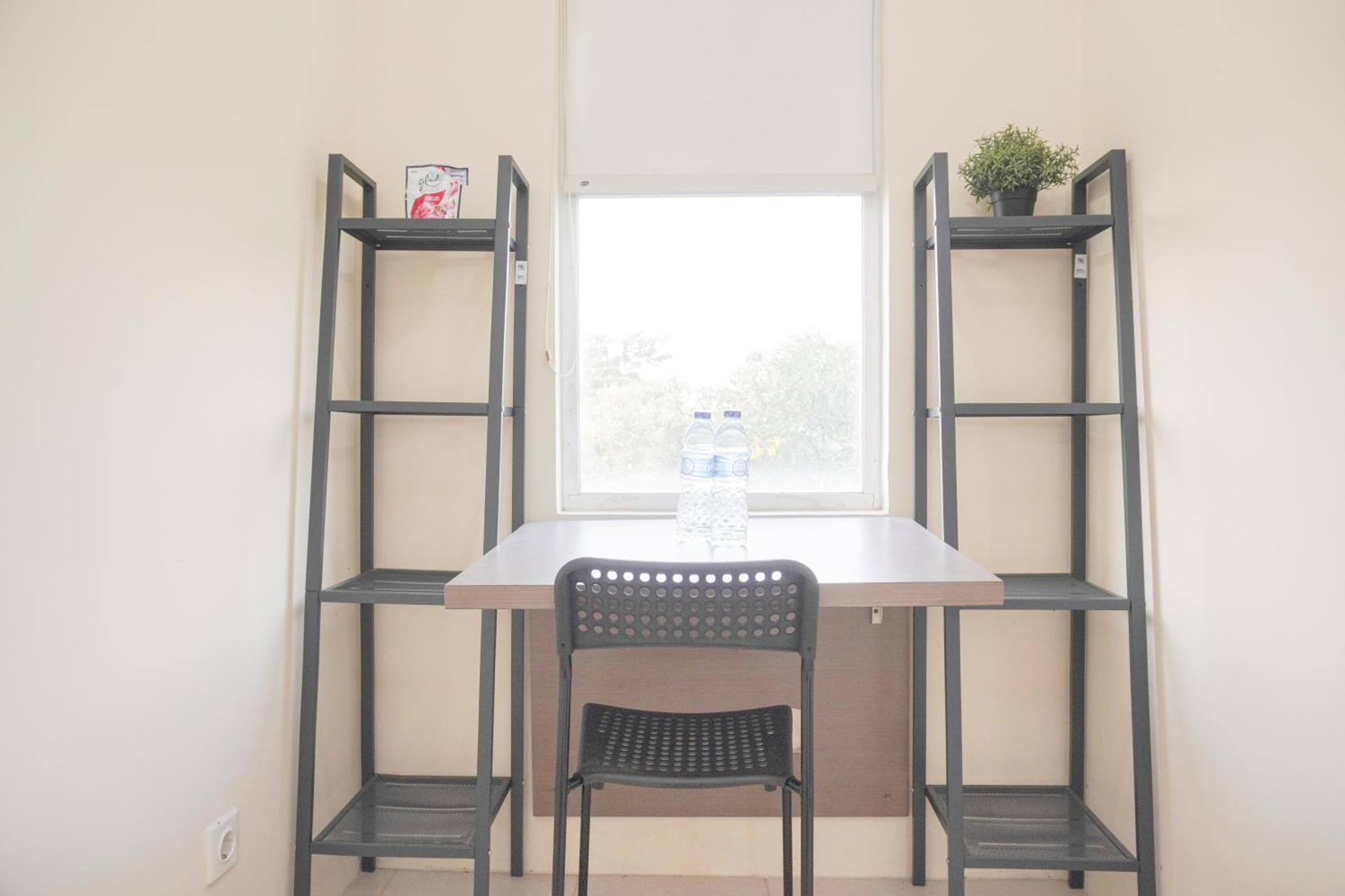 Homey And Simply Look Belmont Puri By Travelio Pangsapuri Jakarta