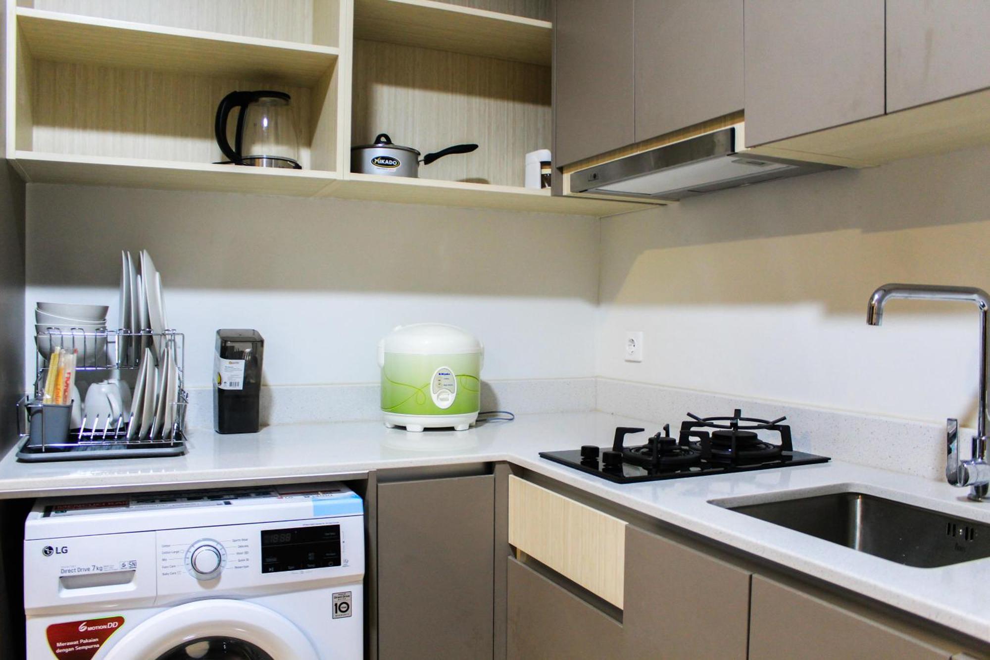 View 1br At Gold Coast Pik By Travelio * Jakarta