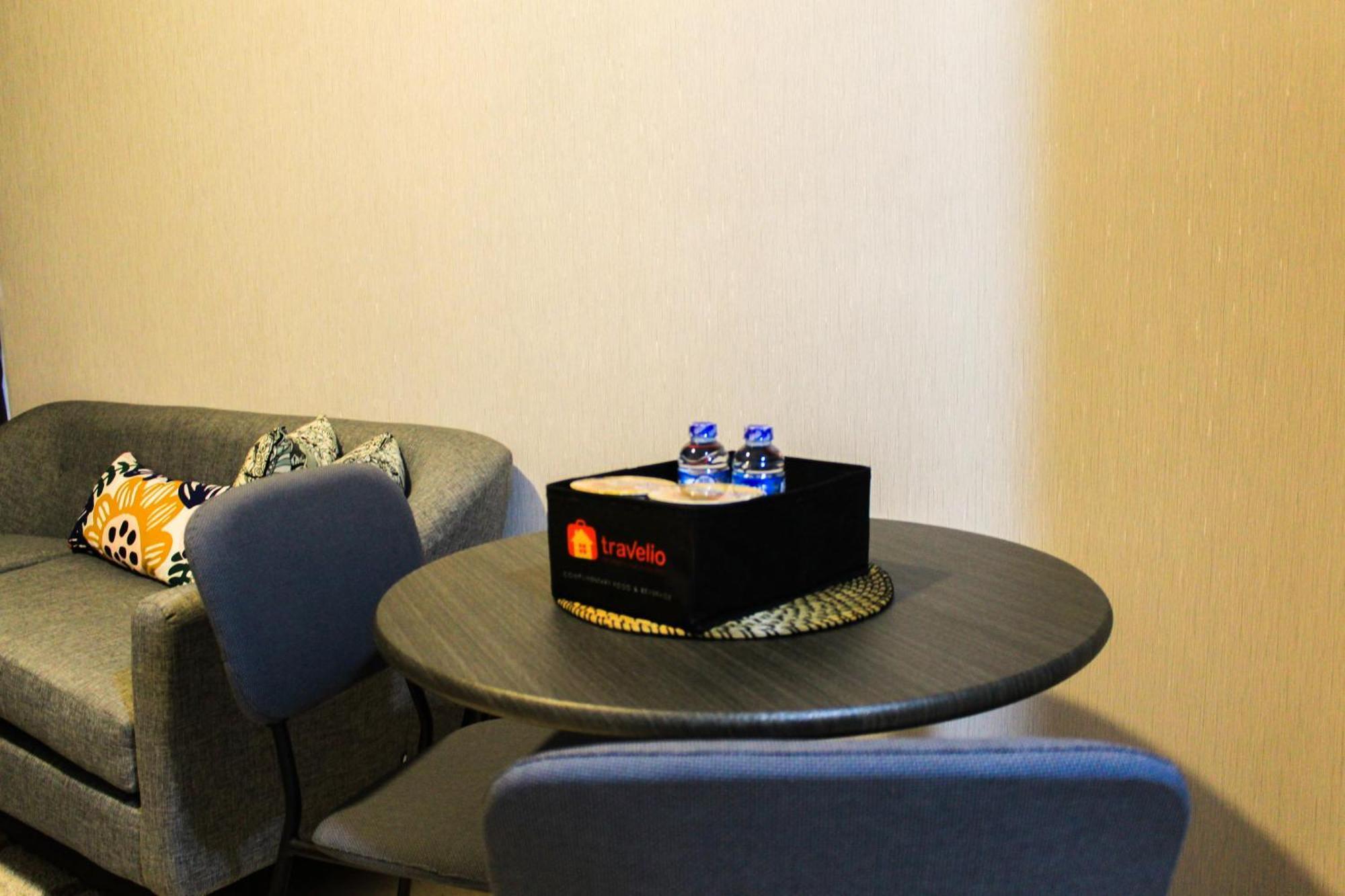 View 1br At Gold Coast Pik By Travelio * Jakarta