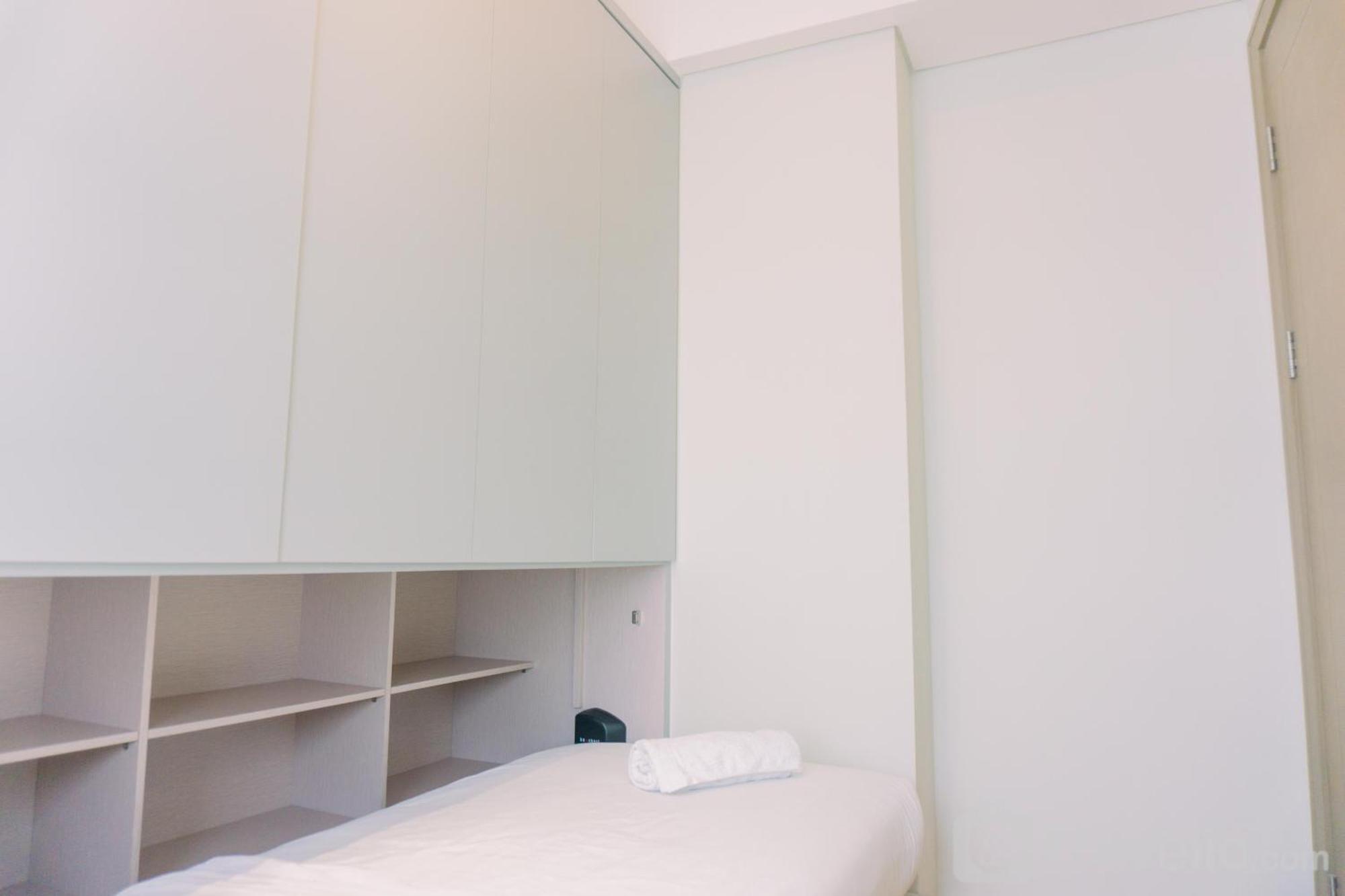 Comfort And 2br At Gold Coast By Travelio Jakarta