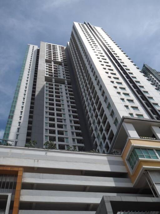 Appartement Strategic Thamrin Executive With Pool & Gym By 2ndhome Jakarta