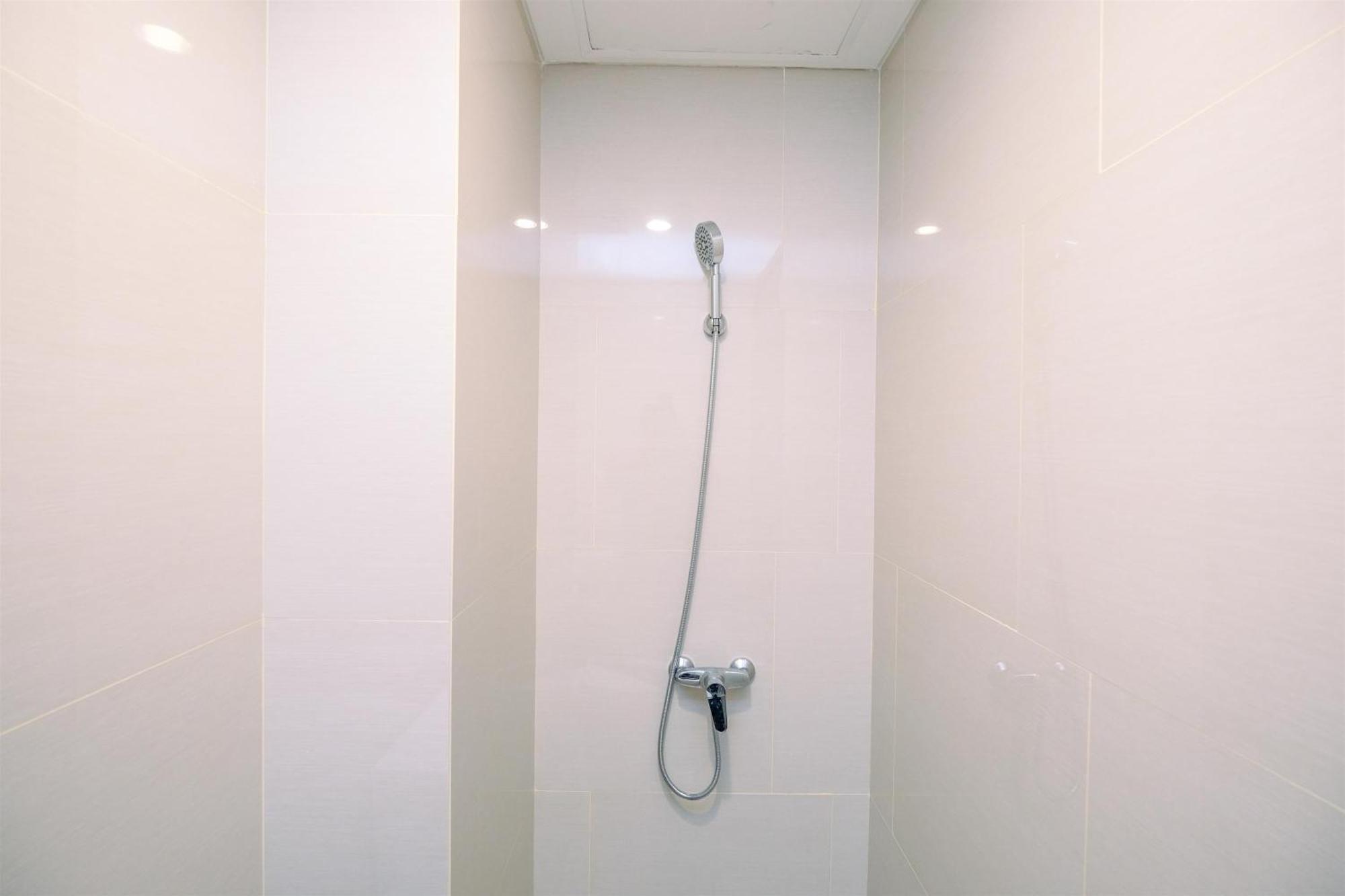 Apartment And Comfortable Vasaka Solterra By Travelio Jakarta
