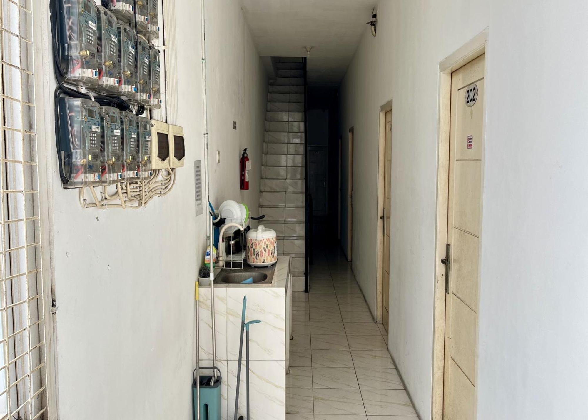Rb Grogol Khách sạn *