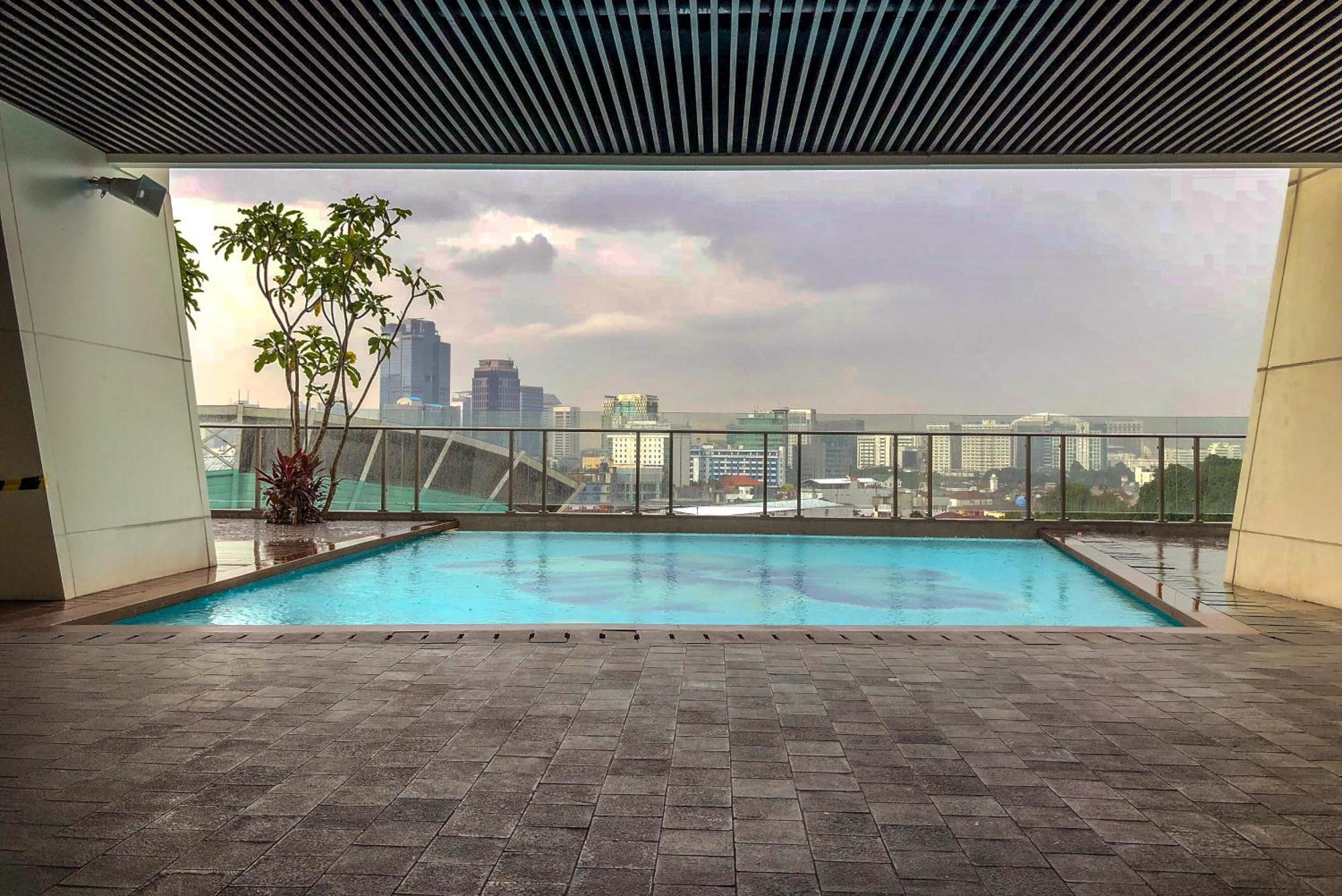 Stunning And Comfortable 2br At Menteng Park By Travelio *