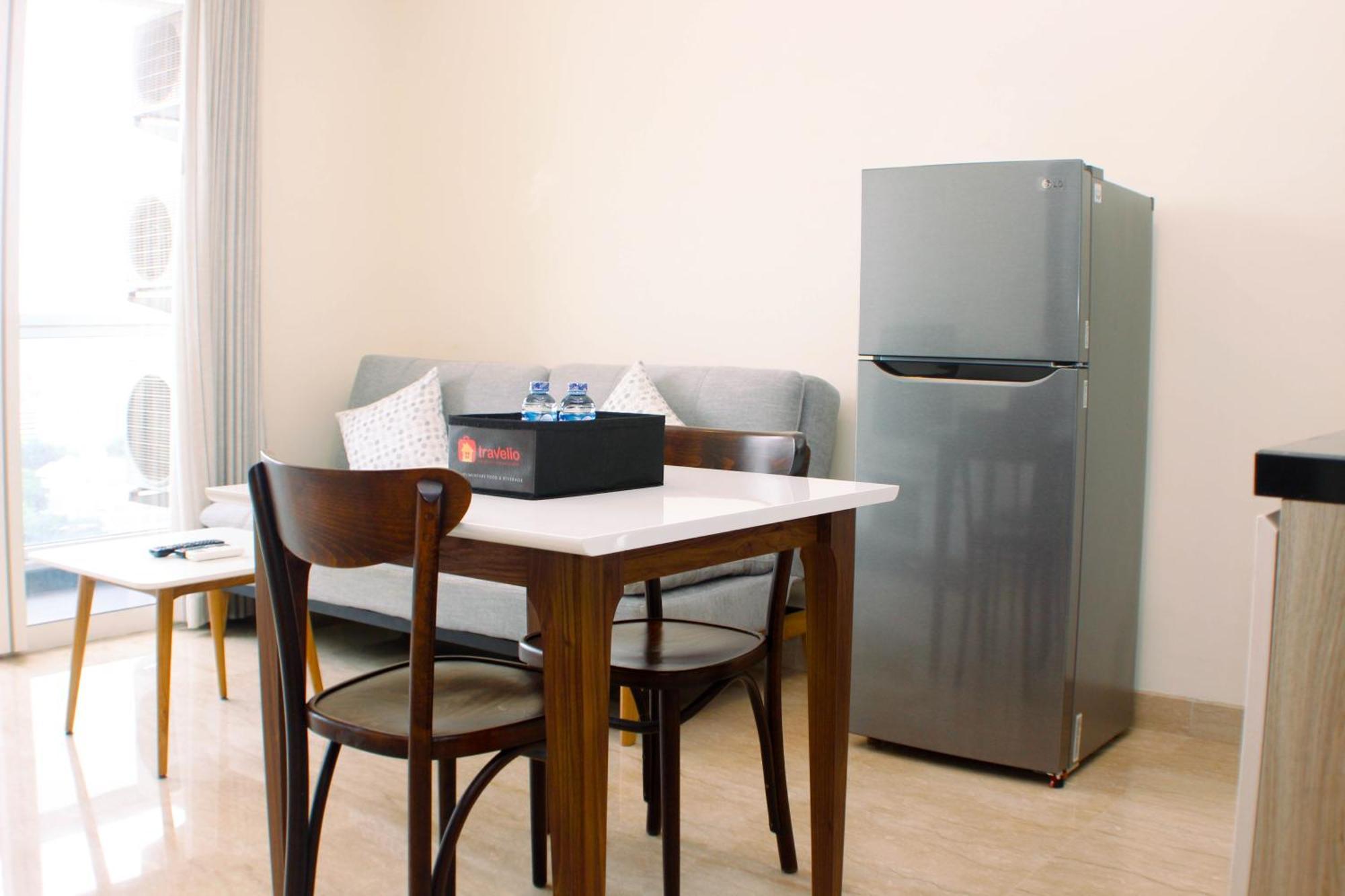 Stunning And Comfortable 2br At Menteng Park By Travelio