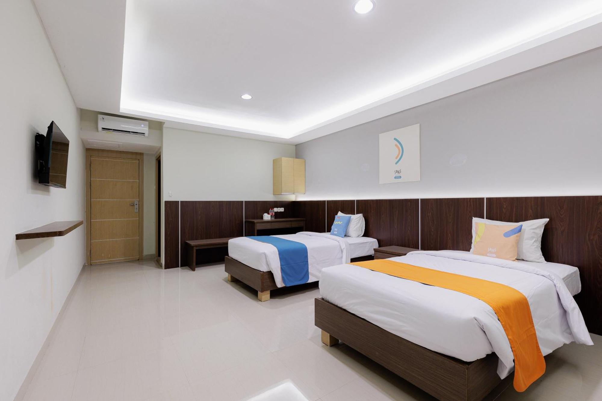 Hotel Sans Rumah Kita Daan Mogot Jakarta