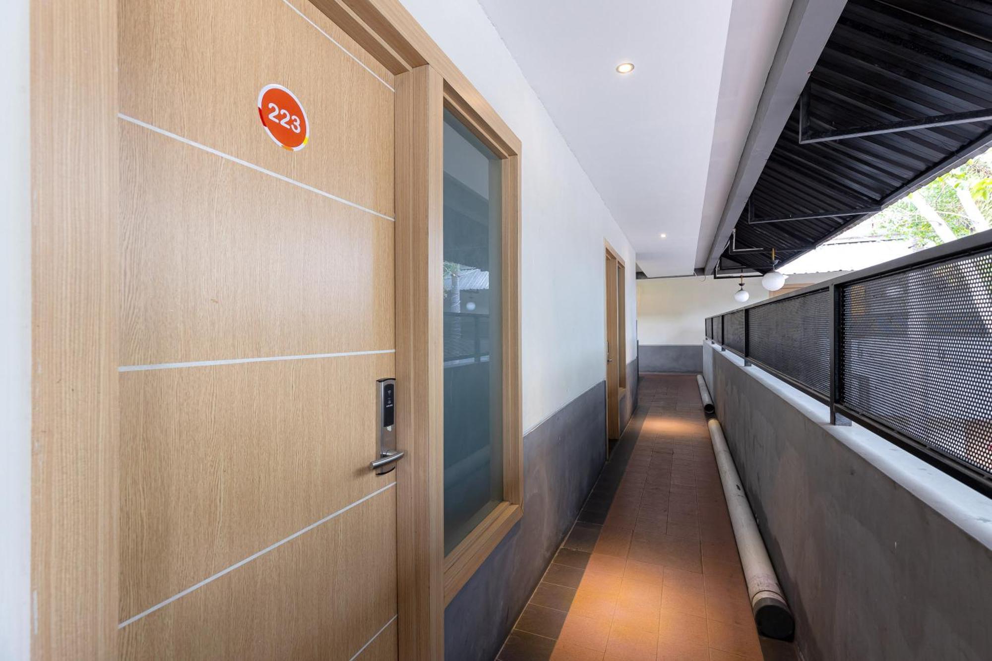 Sans Rumah Kita Daan Mogot 3* Jakarta