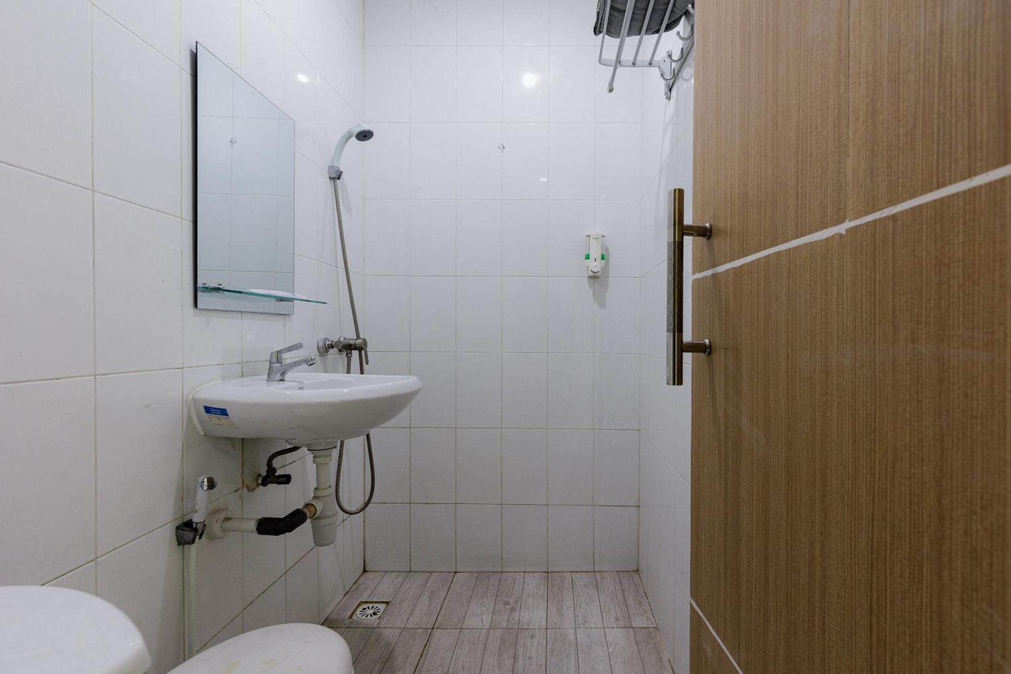Hotel Sans Rumah Kita Daan Mogot 3*