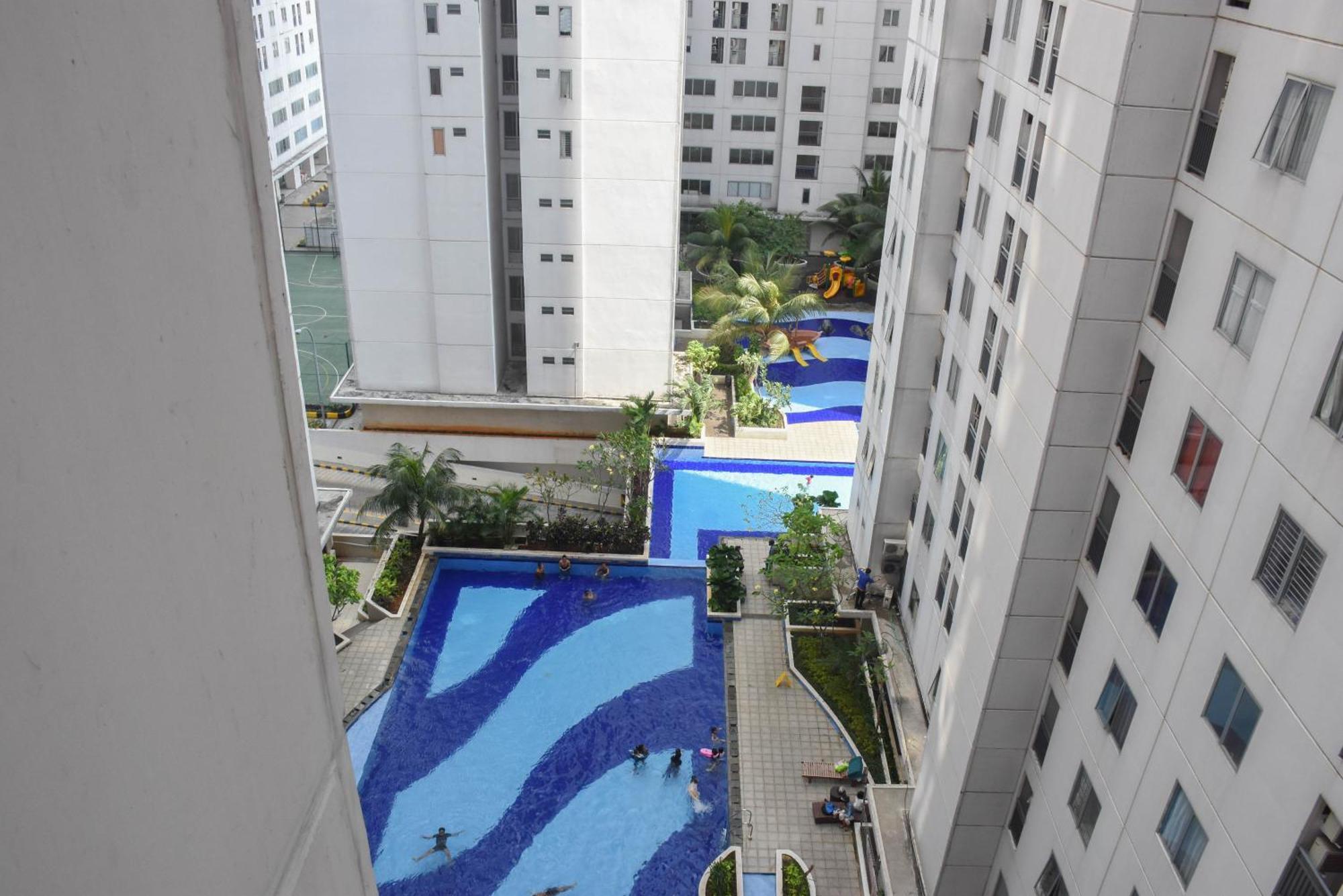 Enjoy Living And Tidy 1br Bassura By Travelio Apartment *