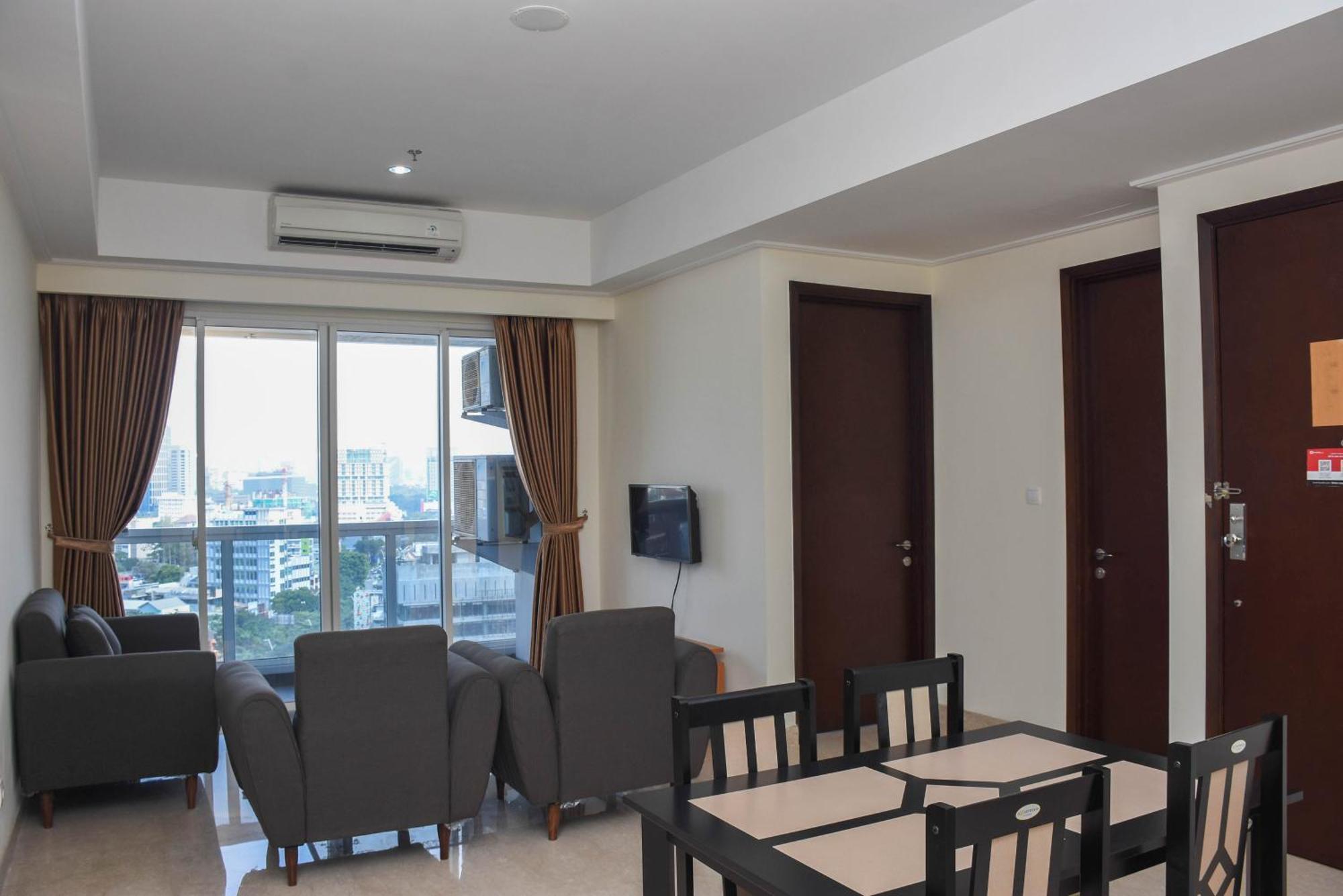 And Spacious 3br At Menteng Park By Travelio