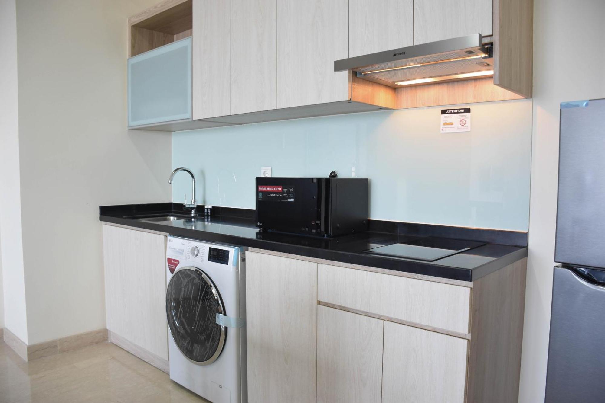 Appartement And Spacious 3br At Menteng Park By Travelio *