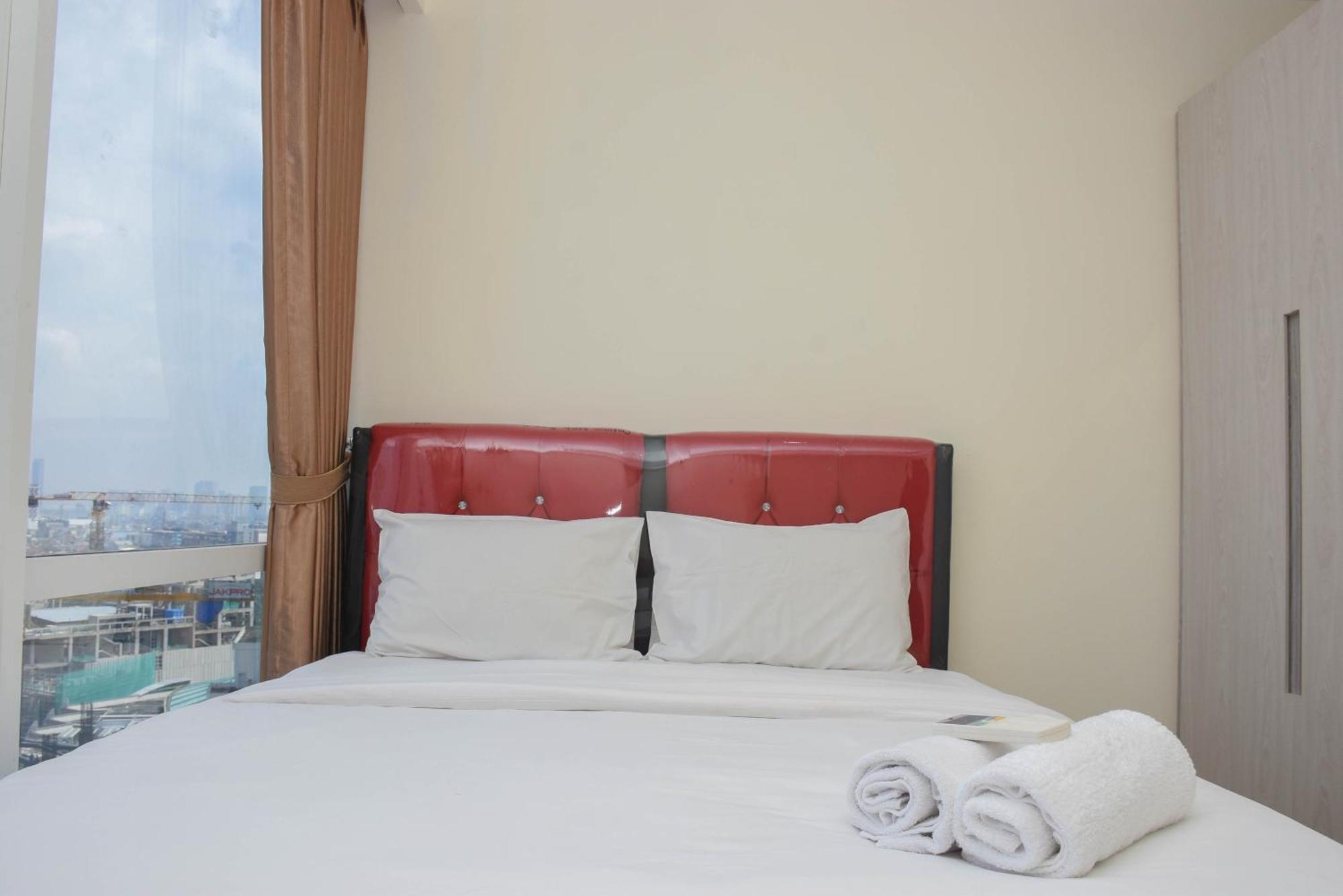 And Spacious 3br At Menteng Park By Travelio