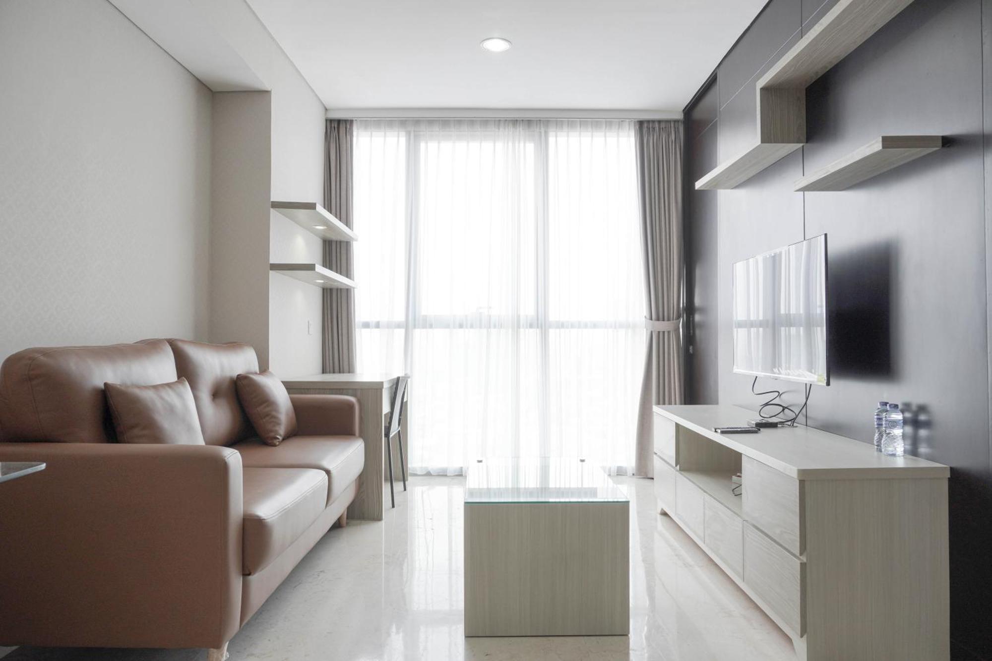 Stunning And Comfy 1br At Ciputra World 2 By Travelio