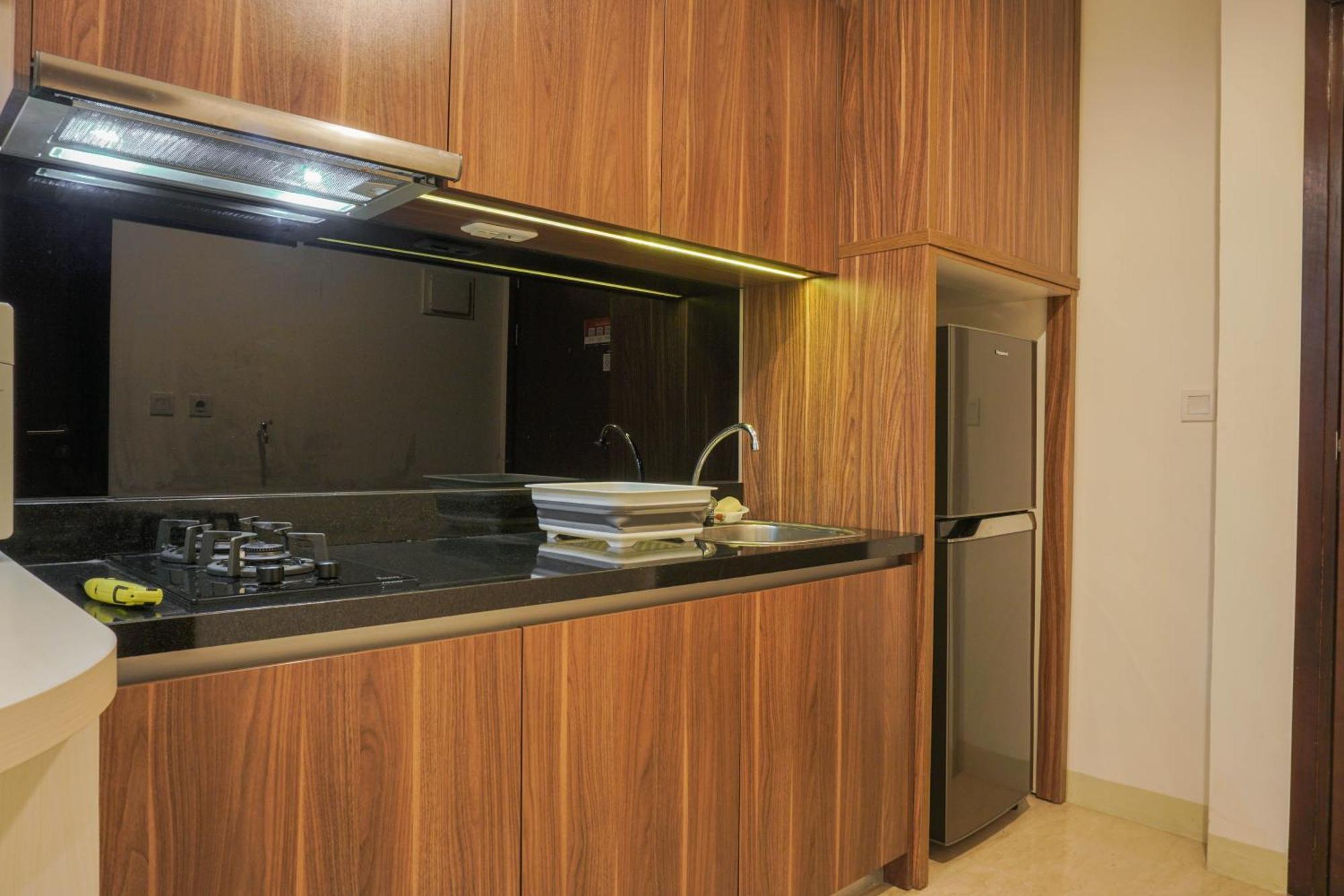Fancy And Spacious 1br At 26th Floor L'avenue By Travelio Apartment Jakarta