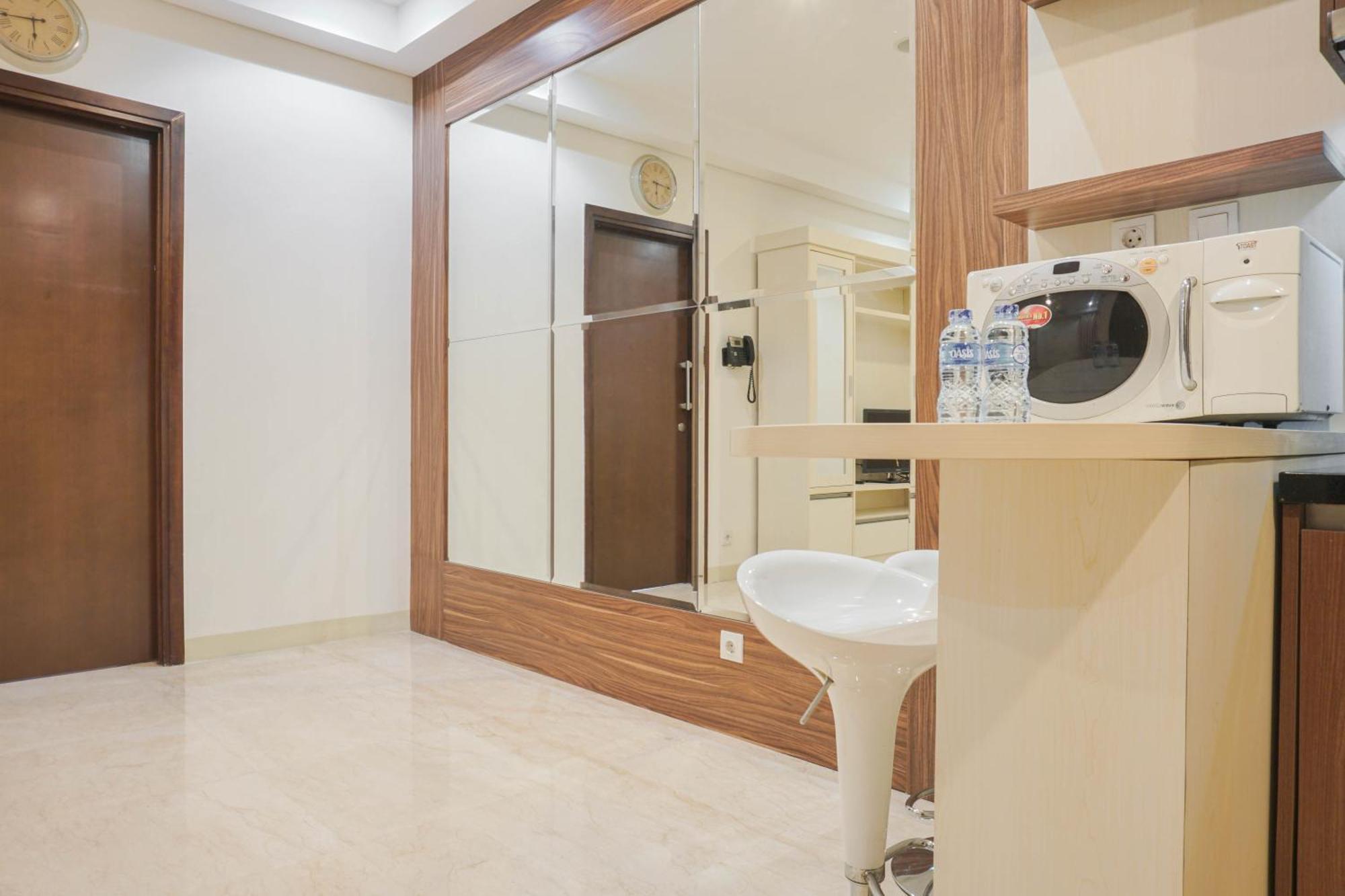 Fancy And Spacious 1br At 26th Floor L'avenue By Travelio Jakarta