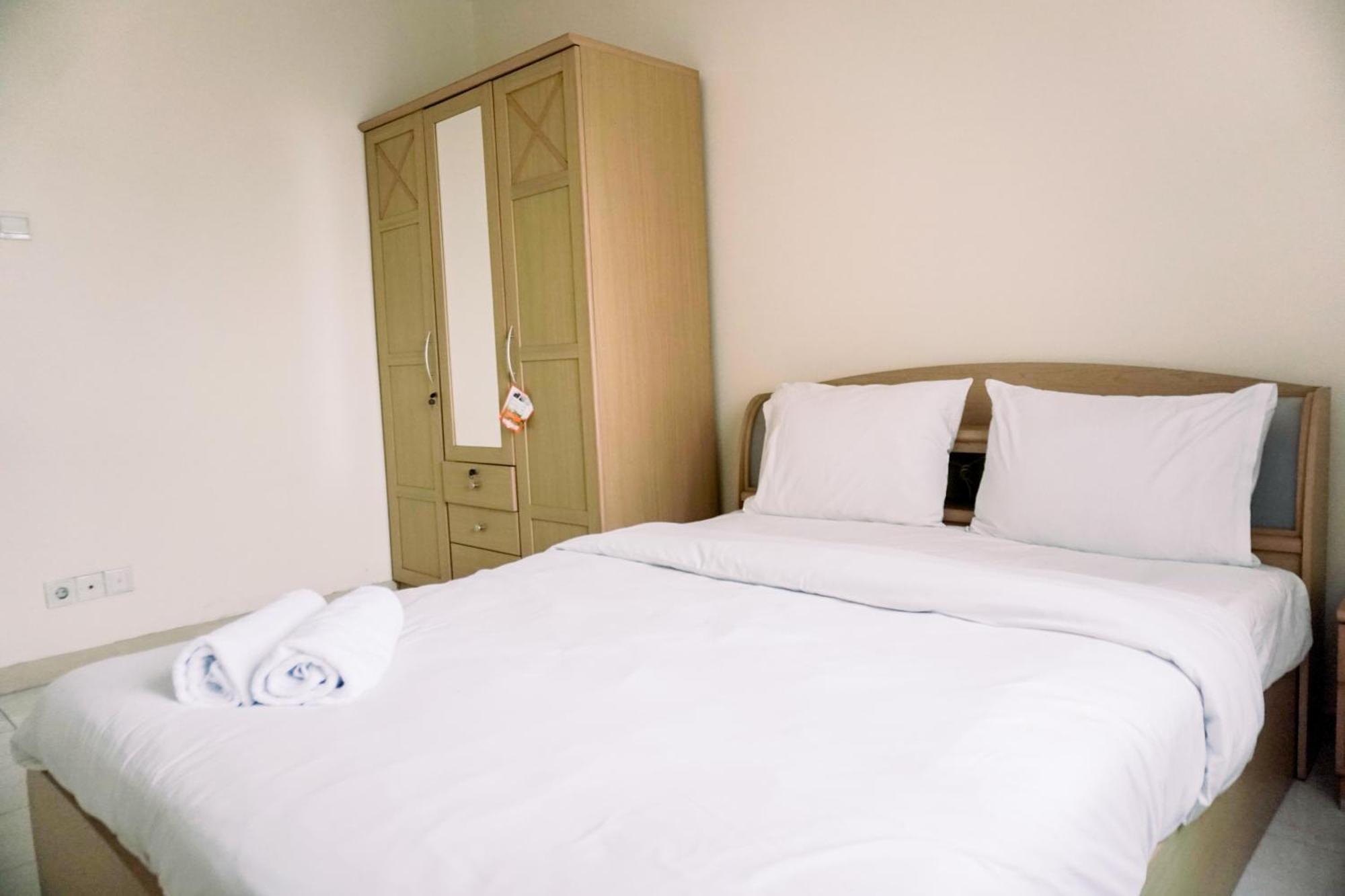 Elegant And Comfortable 2br Puri Garden By Travelio
