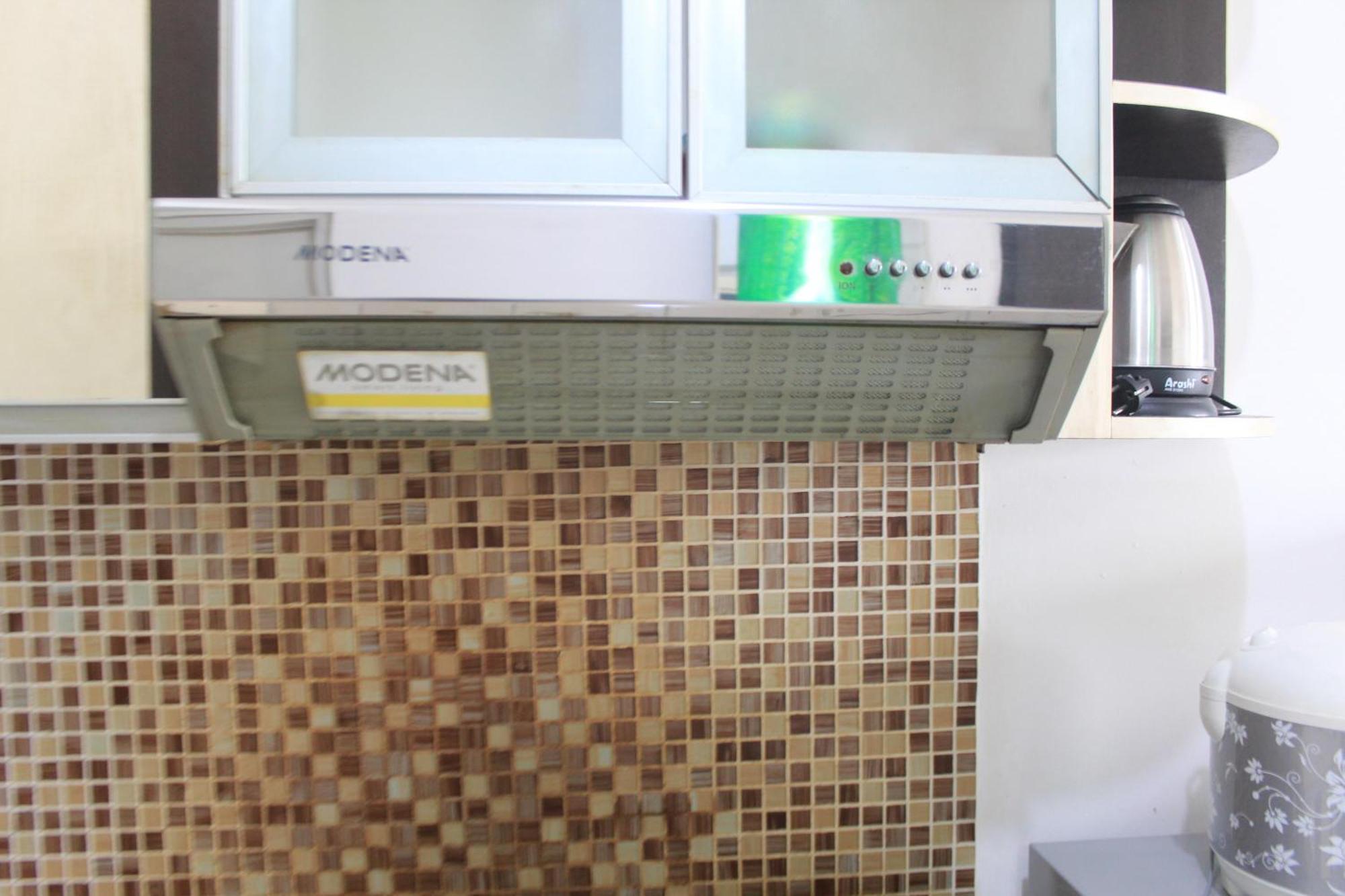 Price 1br With Extra At Menara Latumenten Grogol By Travelio Apartment