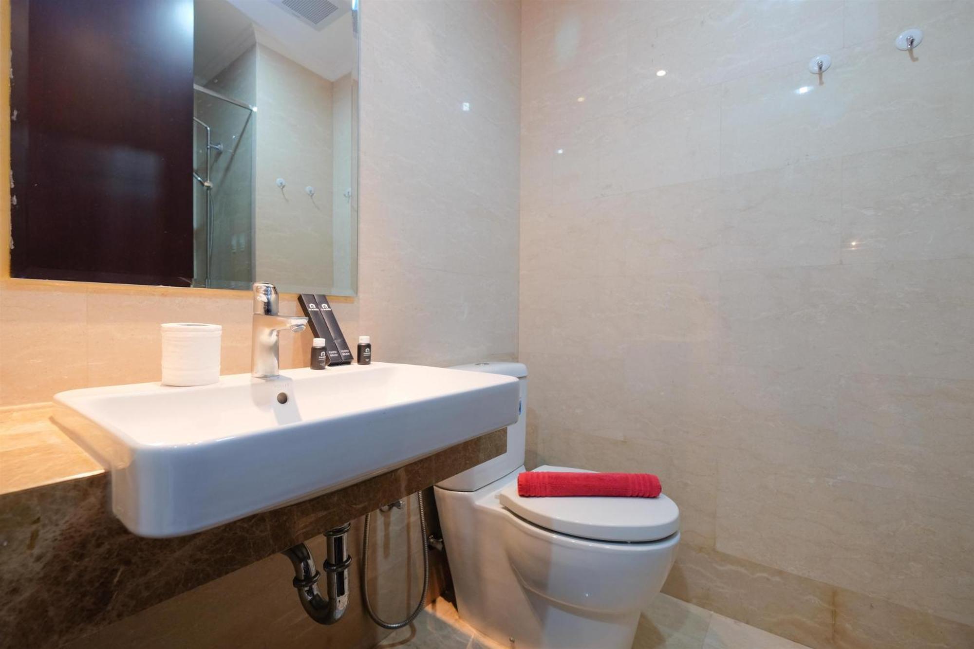 Apartment Homey And Comfy At Menteng Park By Travelio *