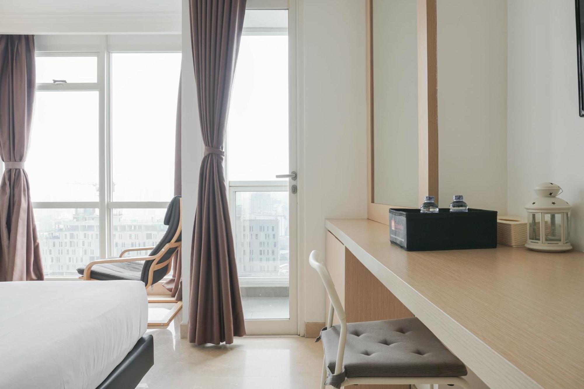 Minimalist And Strategic At Menteng Park By Travelio *