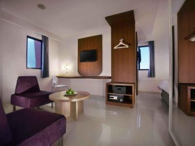Hotel Favehotel Pgc Cililitan 3*