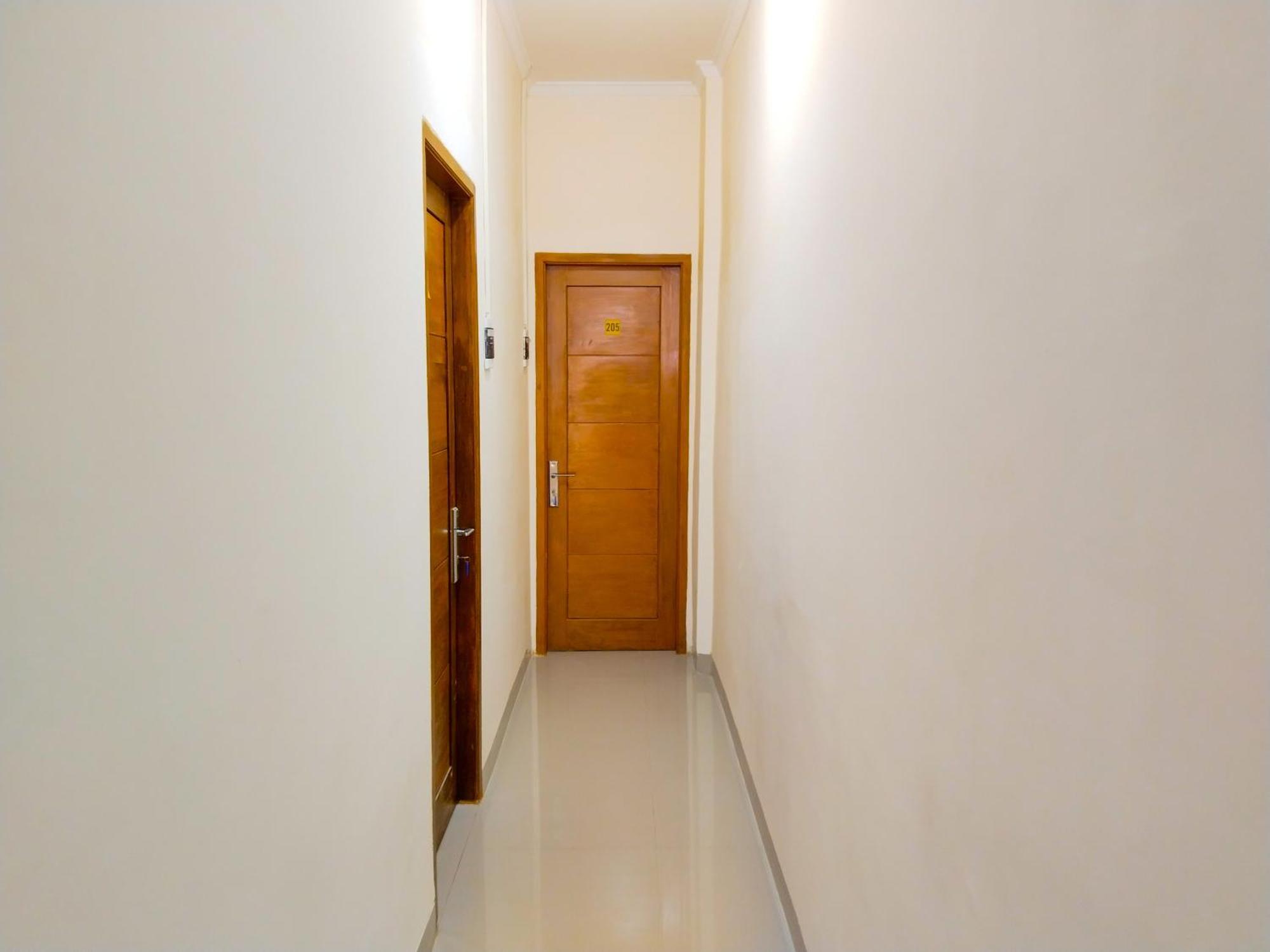 Themas Hotel 3*