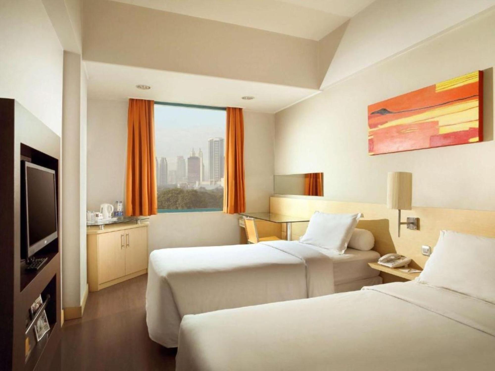 Horison Arcadia Wahid Hasyim Hotel 3*
