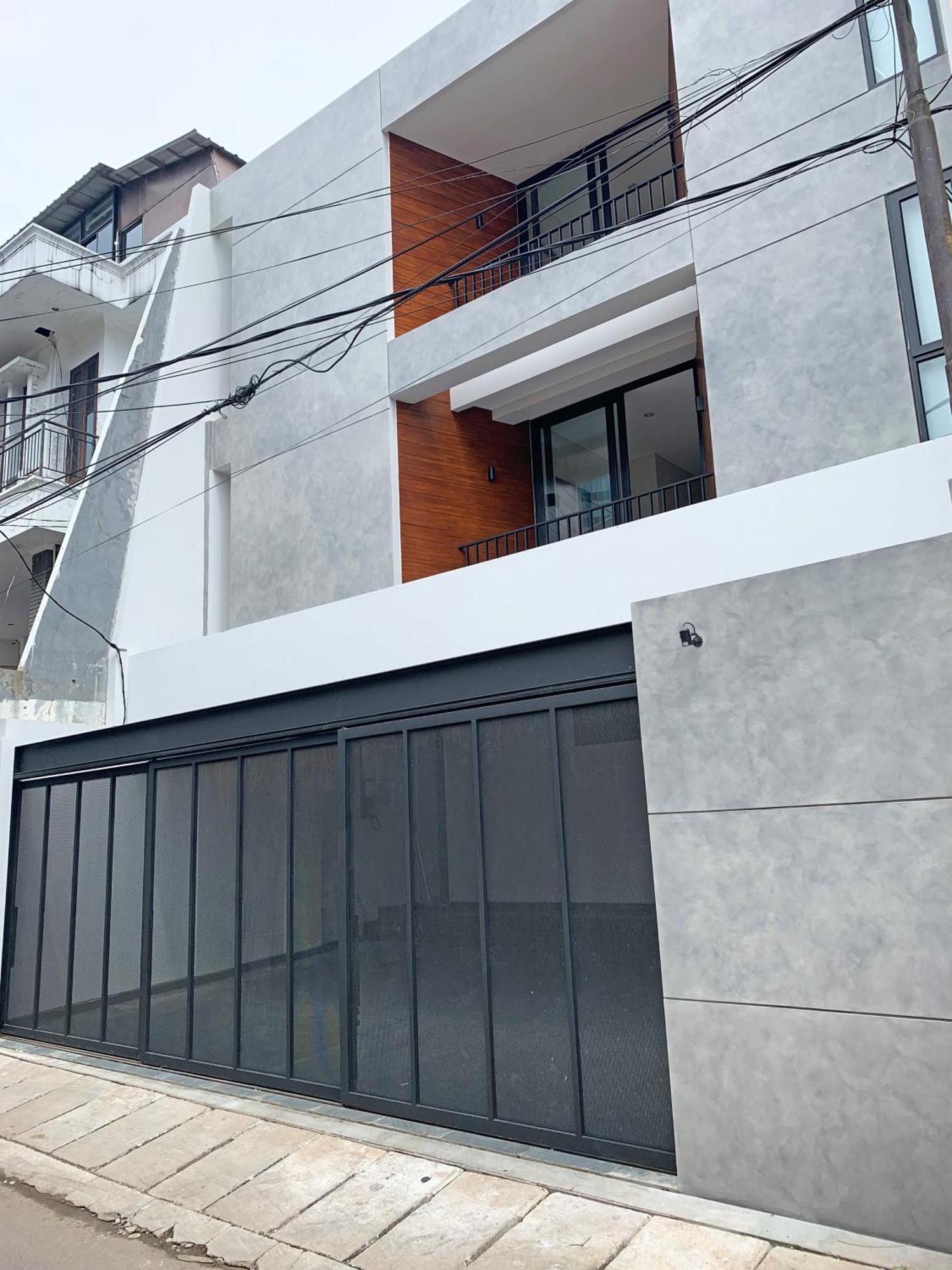 Wisma tamu Oscar Alfa By Namroom