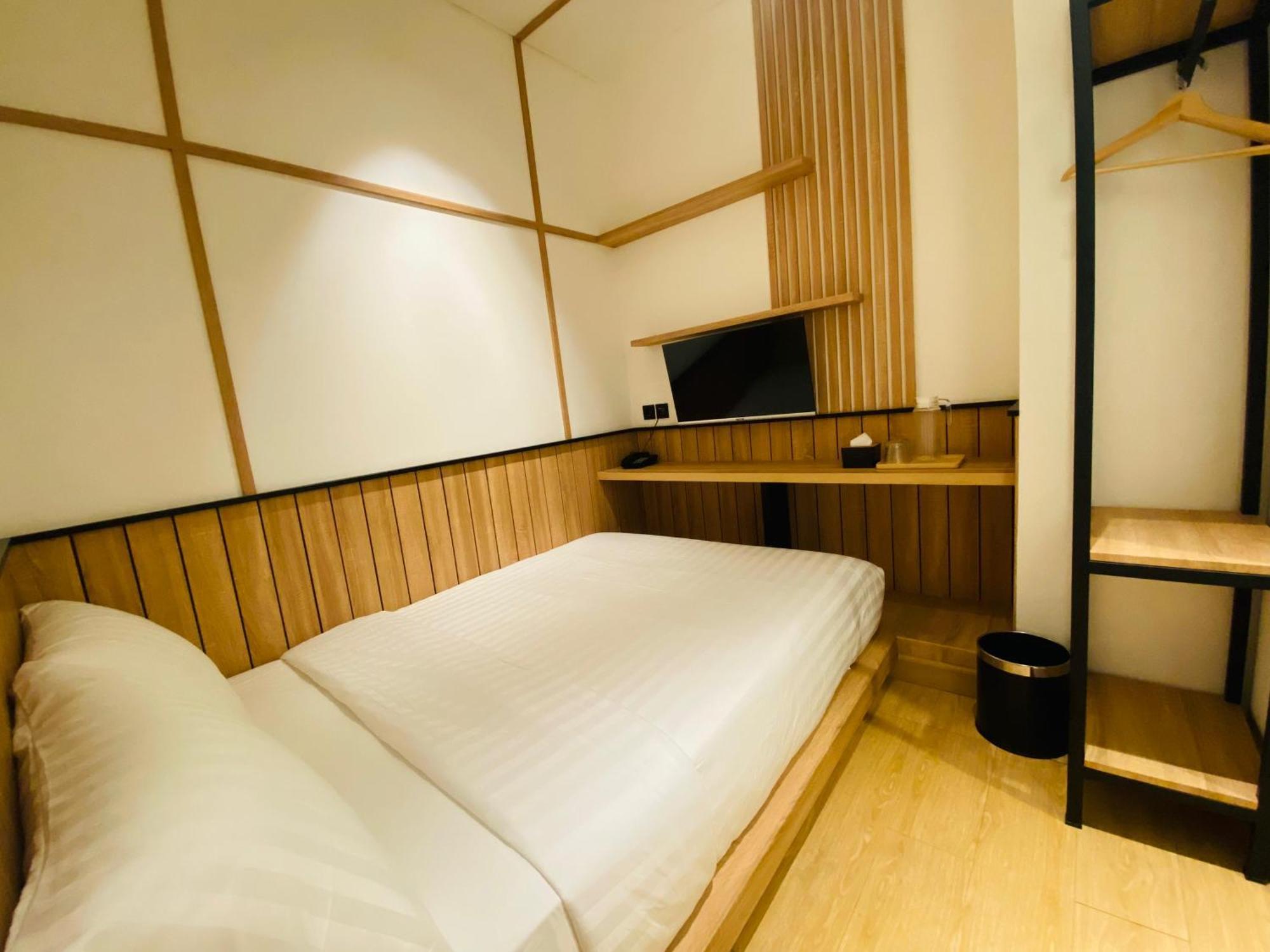 Mimaru Mangga Besar Hotel 3*
