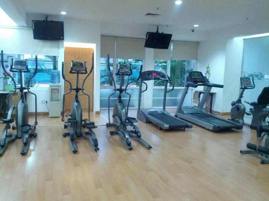 Fx Sudirman 28
