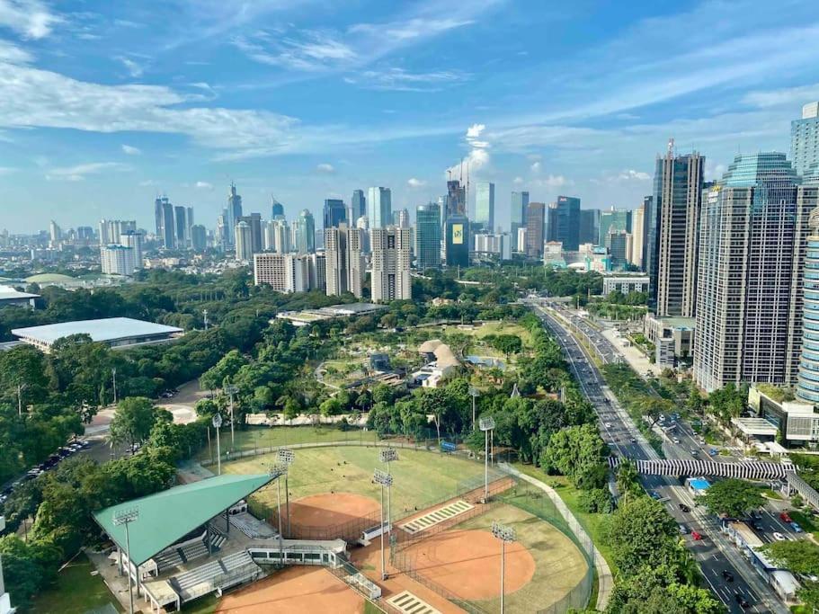 Apartment Fx Sudirman 28 *