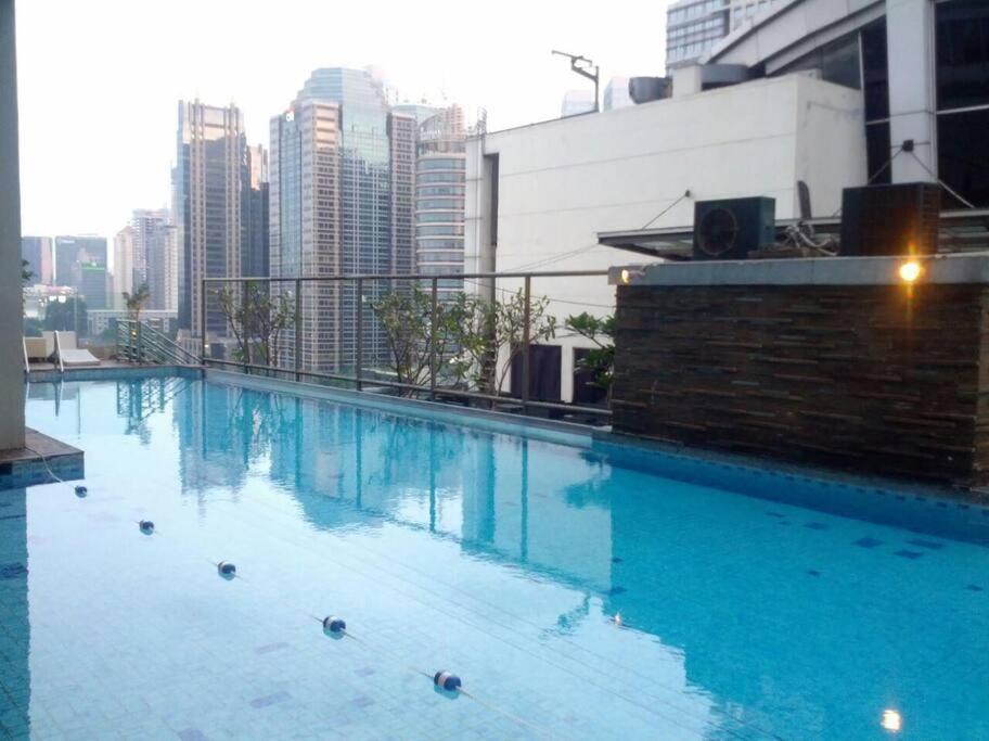 Fx Sudirman 28 Jakarta
