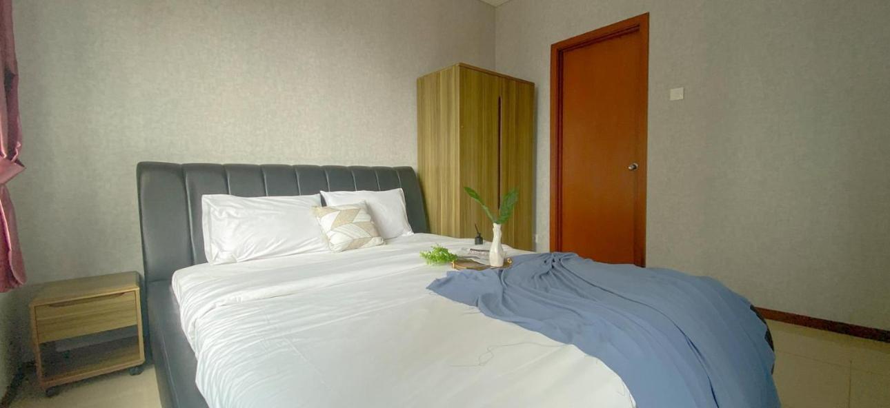 Stunning Comfy Spacious At The Heart Of *