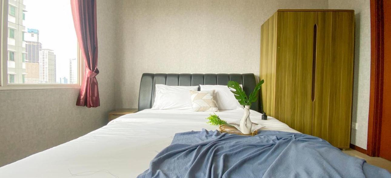 Stunning Comfy Spacious At The Heart Of