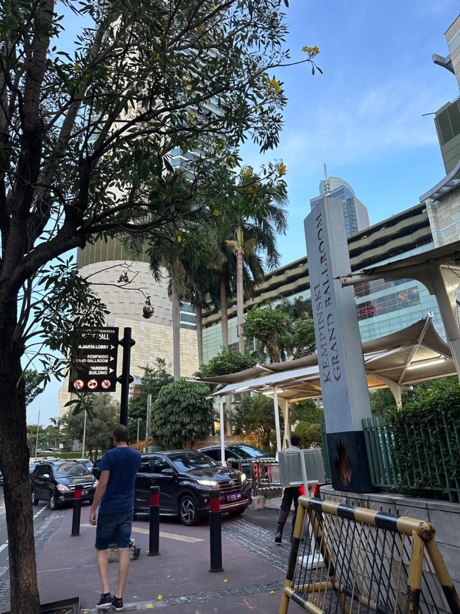 Apartemen Stunning Comfy Spacious At The Heart Of Jakarta