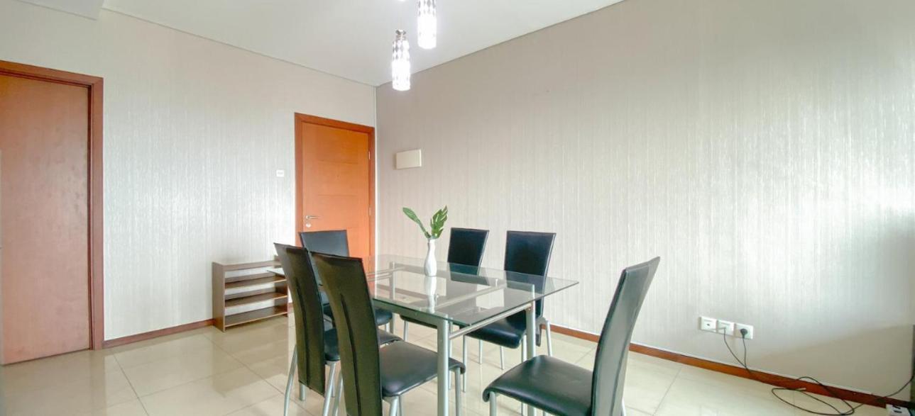 Apartemen Stunning Comfy Spacious At The Heart Of Jakarta