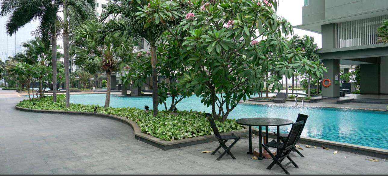 Stunning Comfy Spacious At The Heart Of Apartment
