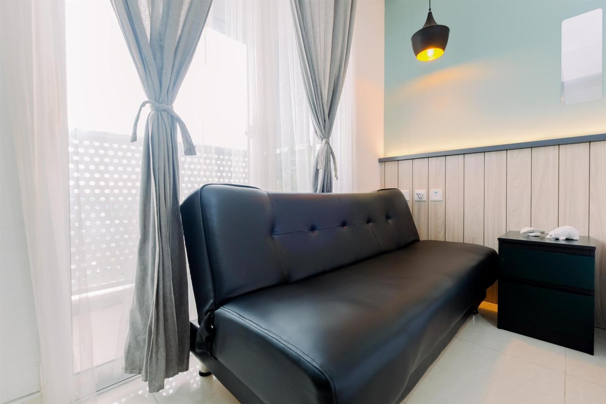 Apartment Tranquil And Restful At West Vista By Travelio Jakarta