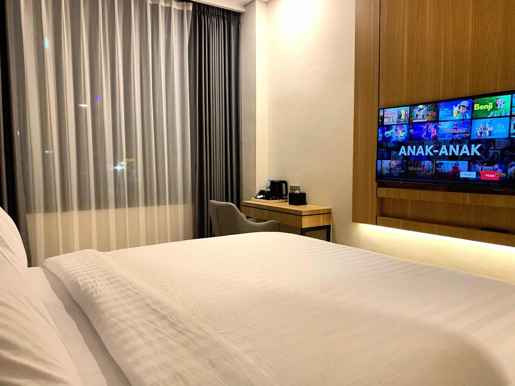 Qnz Hotel