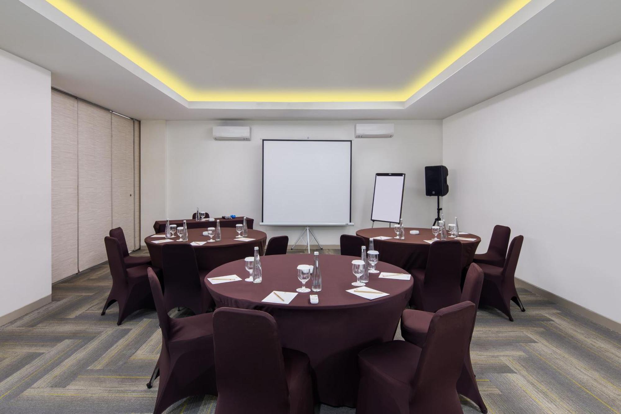 Amaris Pancoran Hotel