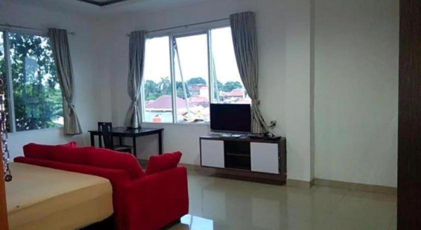 Ragunan Syaridin Mitra Reddoorz Jakarta