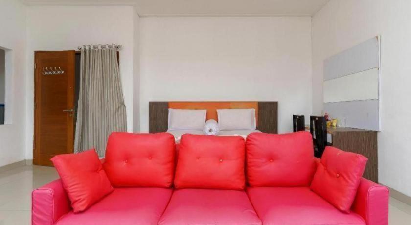 Hotel Ragunan Syaridin Mitra Reddoorz 2*