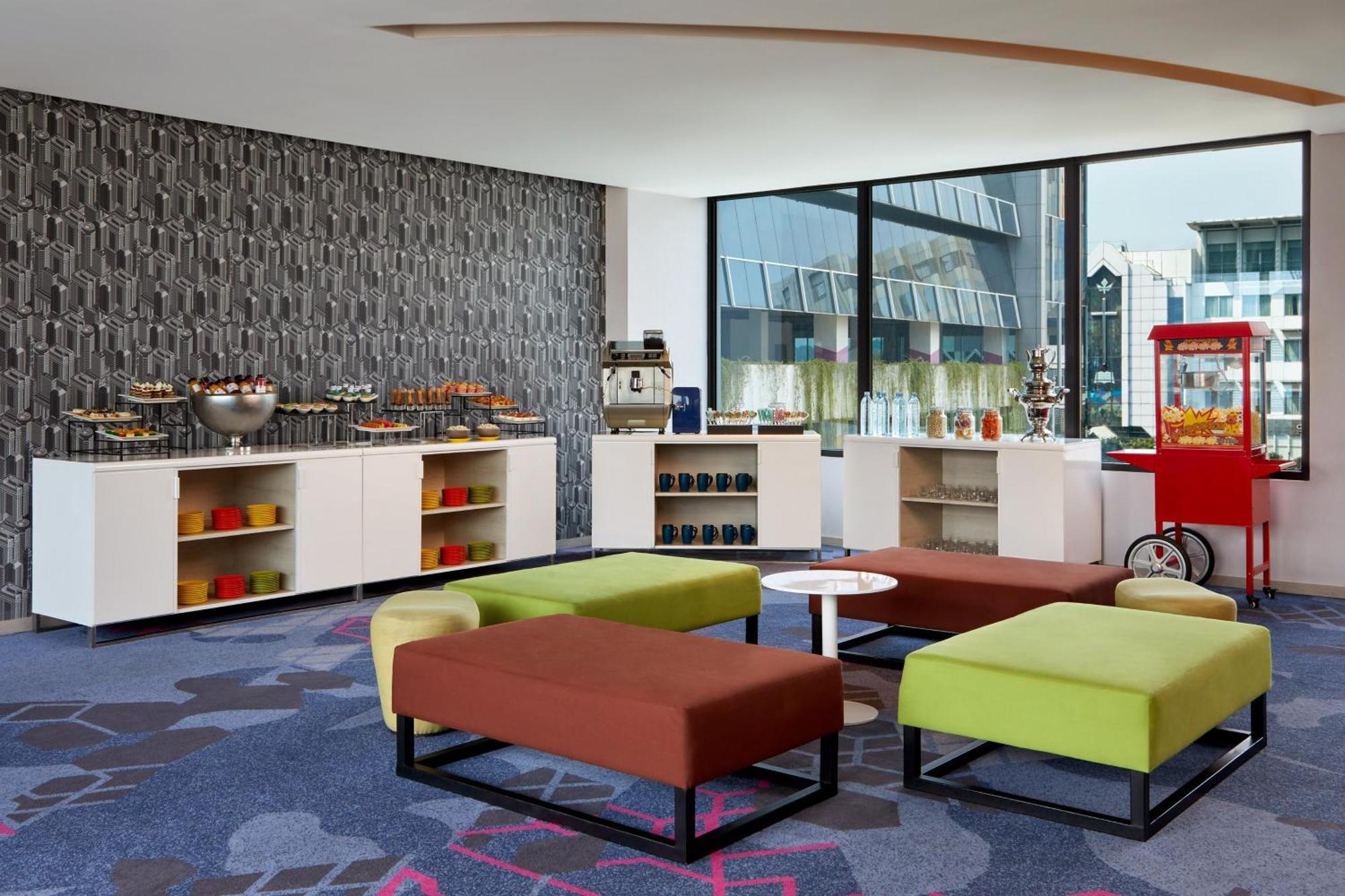 Hotel Aloft Wahid Hasyim 4*