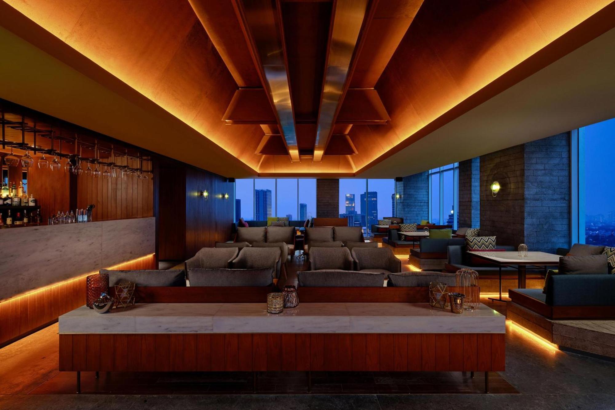 Aloft South 4*