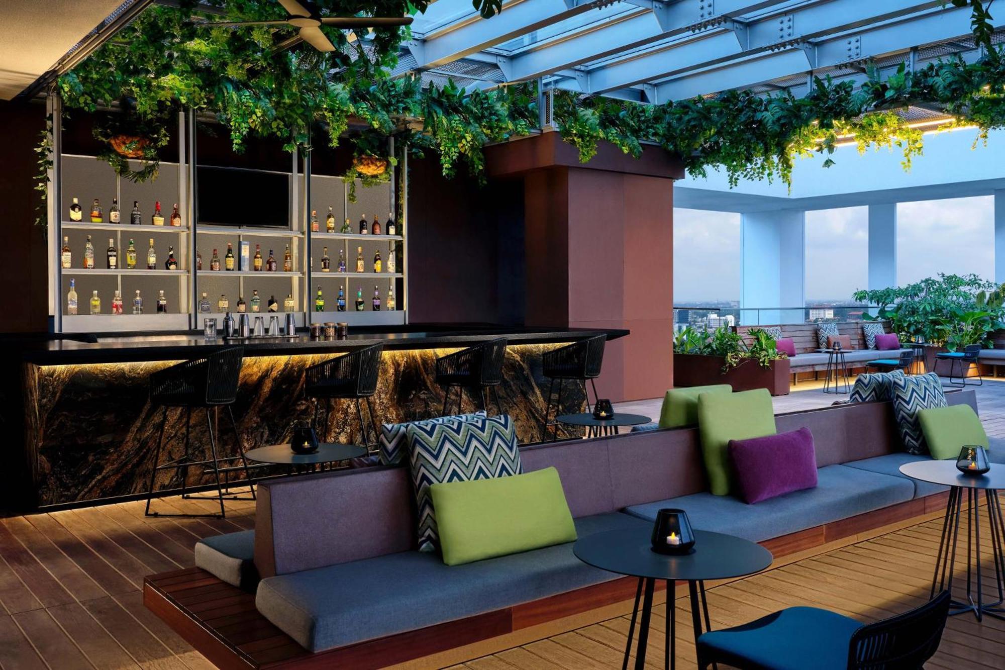Aloft South 4* Jakarta